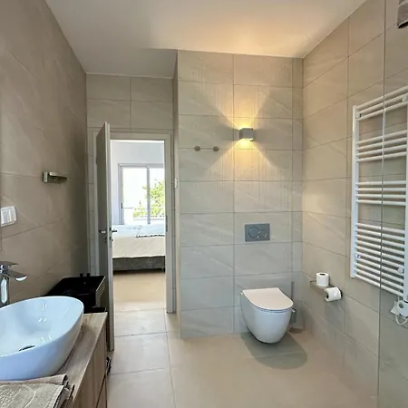 Alfarroba - Heated Pool - 10 Pax - וילה קווארטיירה